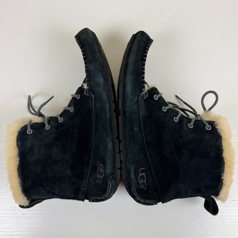 EUC UGG Chickaree Black Sheepskin Suede Lace Up Boots S/N 1007716 - Picture 6 of 11